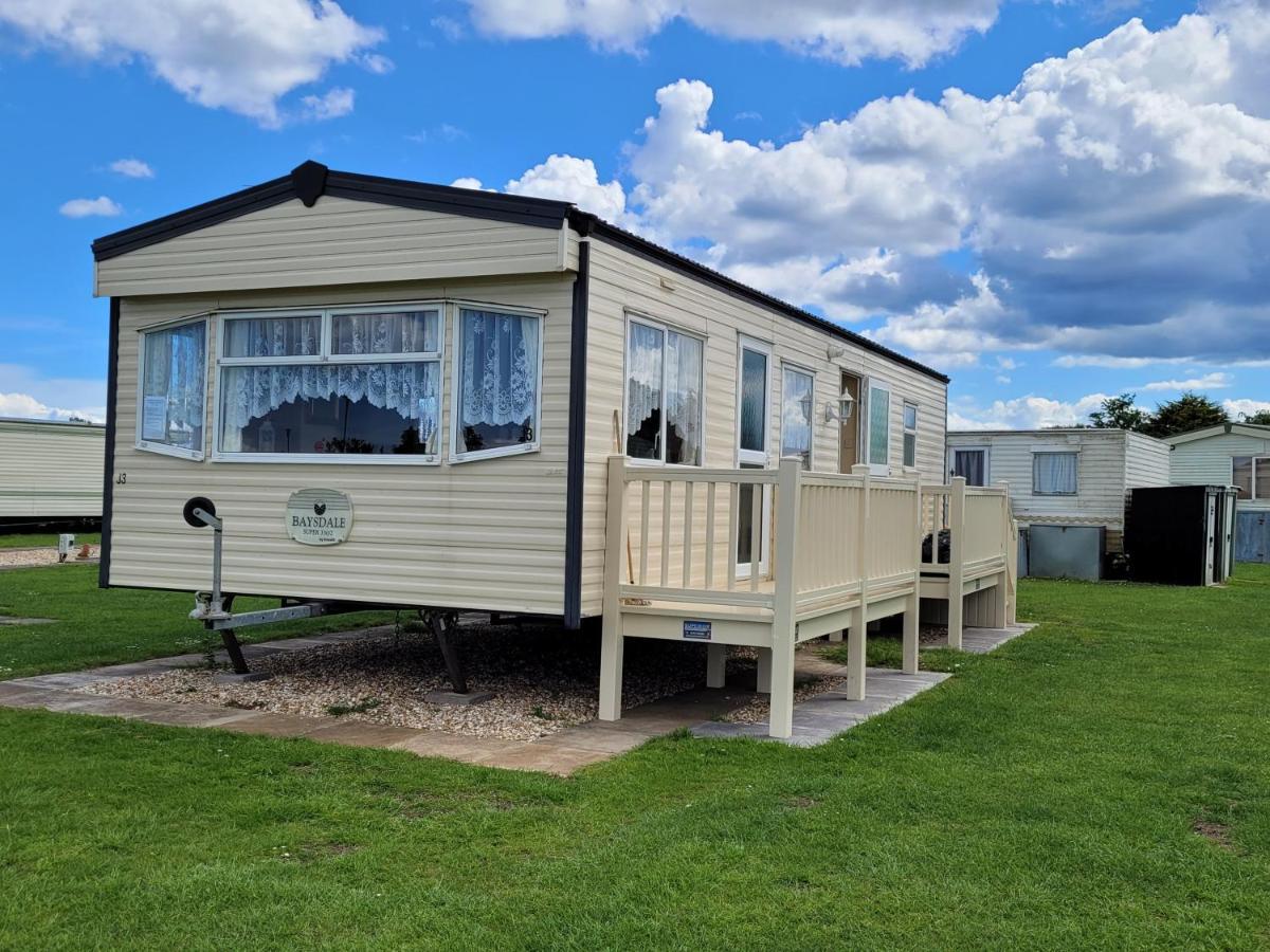 6 Berth On Millfields Apartment อินโกลด์เมลส์ ภายนอก รูปภาพ