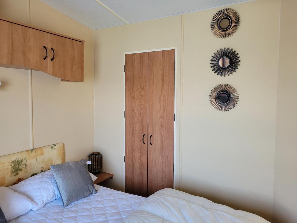 6 Berth On Millfields Apartment อินโกลด์เมลส์ ภายนอก รูปภาพ